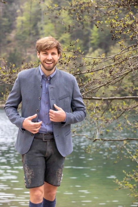 trachtenbekleidung herren Trachtenmoden moser salzburg trachtengeschäft lederhosen trachtenhemden