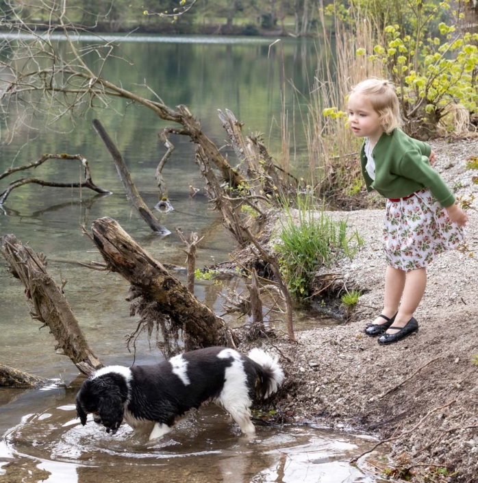 Kindertrachten Trachtenmoden moser salzburg trachtengeschäft dirndlkleid lederhosen trachtenblusen