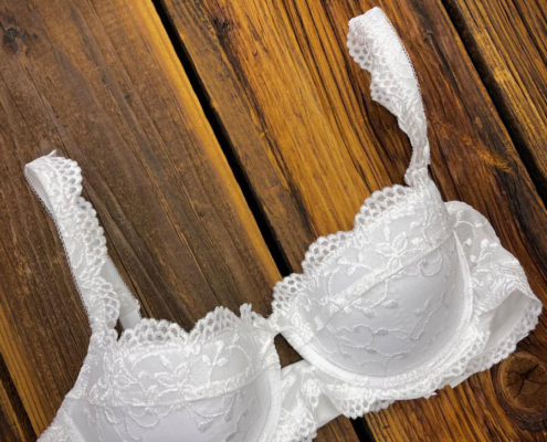 Damen Trachten moser Salzburg Zubehör Trachten BH Damen Trachten moser Salzburg Zubehör Trachten BH