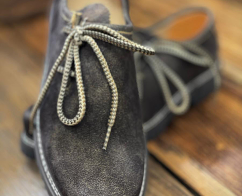 Herren Trachten moser Salzburg Lederhose Weste Zubehör Trachtenschuhe Herren Trachten moser Salzburg Lederhose Weste Zubehör Trachtenschuhe