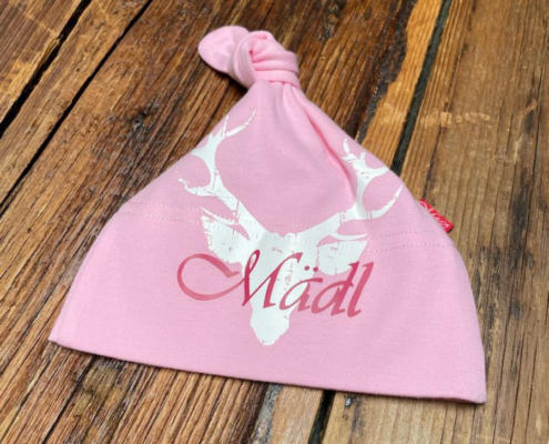 Trachten für Baby und Kinder moser Salzburg Dirndlkleider Lederhosen Mützen Hauben Trachten für Baby und Kinder moser Salzburg Dirndlkleider Lederhosen Mützen Hauben