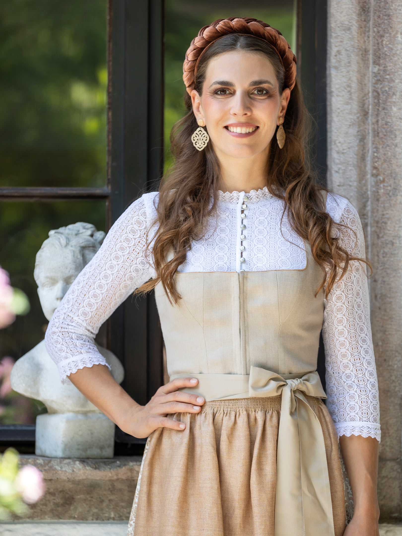 Damen Trachten moser Salzburg Dirndlkleider Dirndlblusen Jacken Damen Trachten moser Salzburg Dirndlkleider Dirndlblusen Jacken