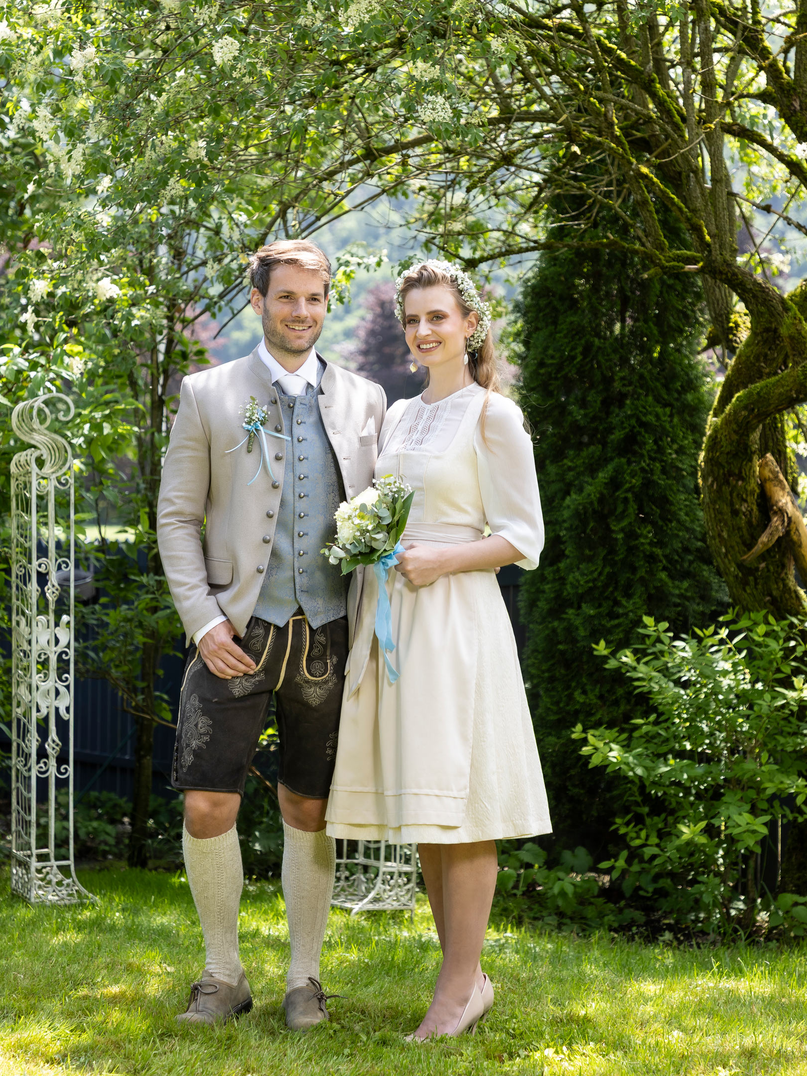 Damen Trachten moser Salzburg Brautdirndl Hochzeit Damen Trachten moser Salzburg Brautdirndl Hochzeit