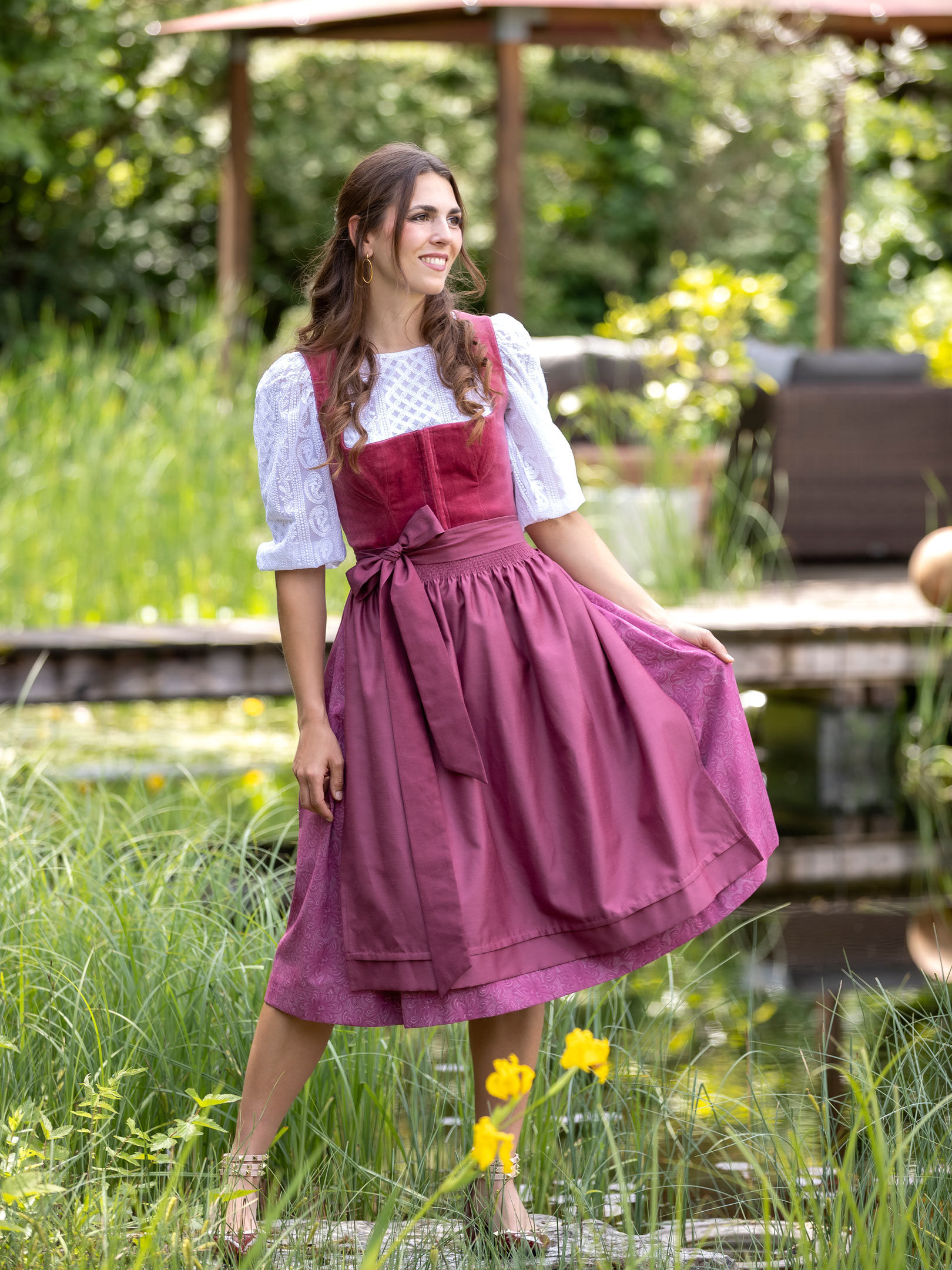 Damen Trachten moser Salzburg Dirndlkleider Dirndlblusen Schürzen Damen Trachten moser Salzburg Dirndlkleider Dirndlblusen Schürzen