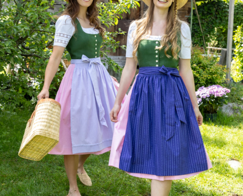 Damen Trachten moser Salzburg Dirndlkleider Dirndlblusen Schürzen Damen Trachten moser Salzburg Dirndlkleider Dirndlblusen Schürzen