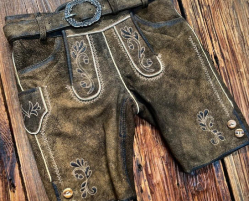 Trachten für Baby und Kinder moser Salzburg Dirndlkleider Lederhose Trachten für Baby und Kinder moser Salzburg Dirndlkleider Lederhose